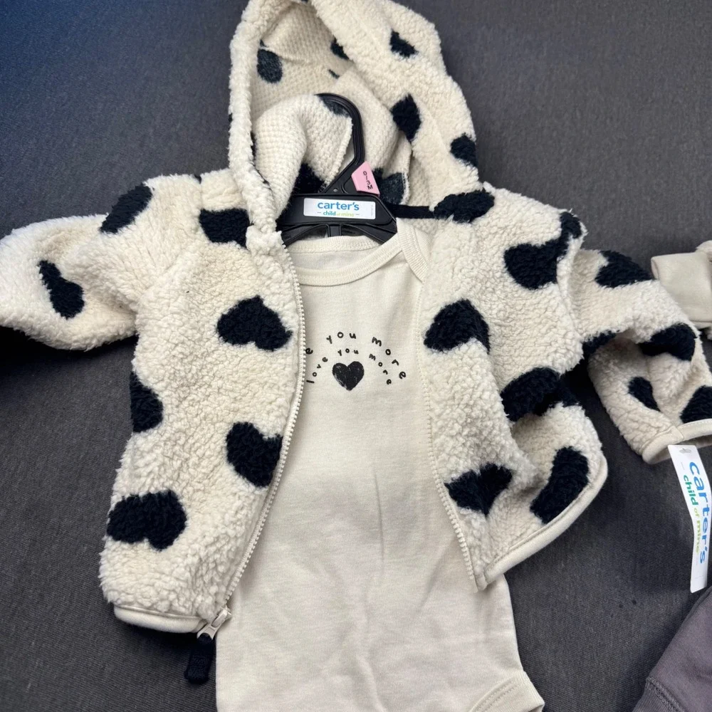 Carter's Child of Mine Baby Fleece Hoodie Bodysuit Pants 2 Set Bundle 0-3M 3-6M
